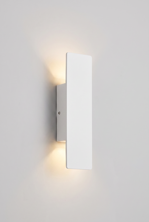 AluminaGlow Outdoor Wall Lantern – front product view