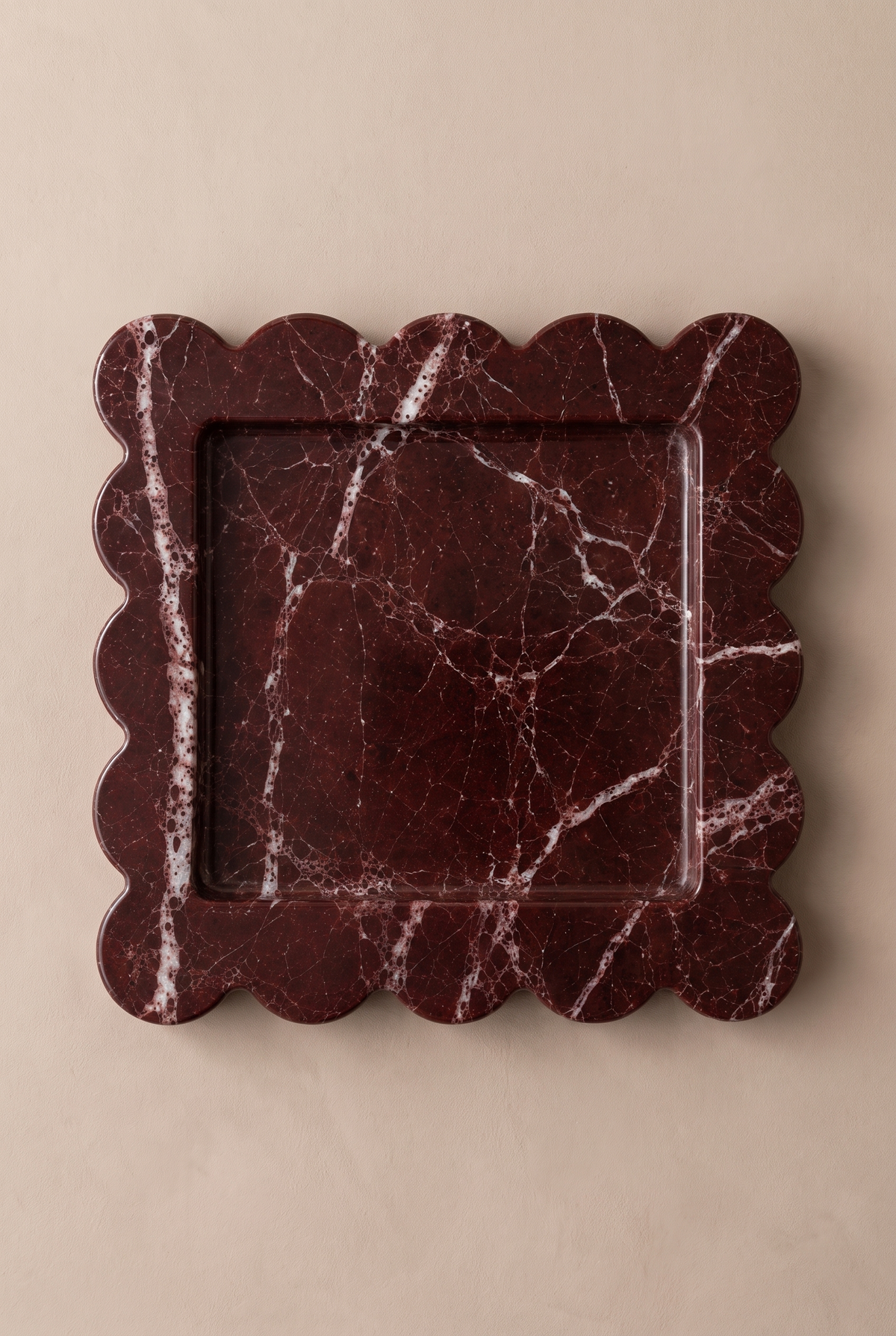 BurgundyStone Scalloped Marble Tray – front product view